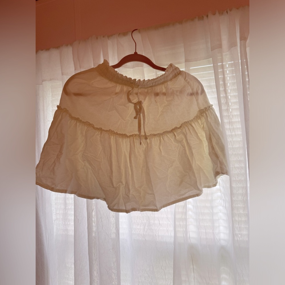 Cute skirt size small from a small business in Virginia